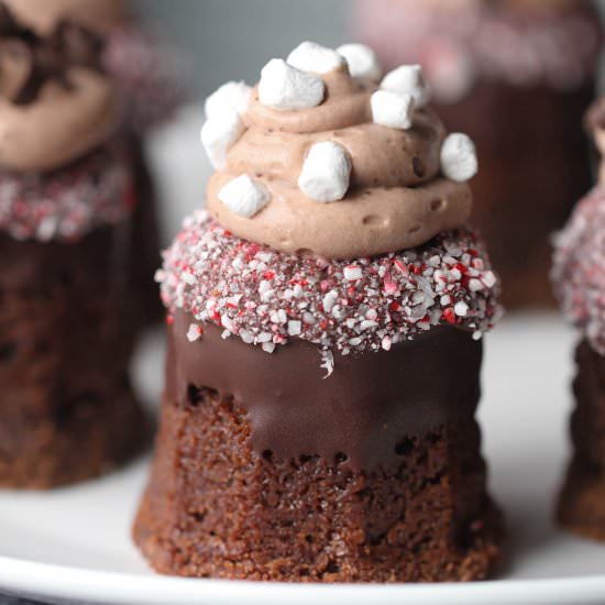 Mousse filled Hot Chocolate Cookies