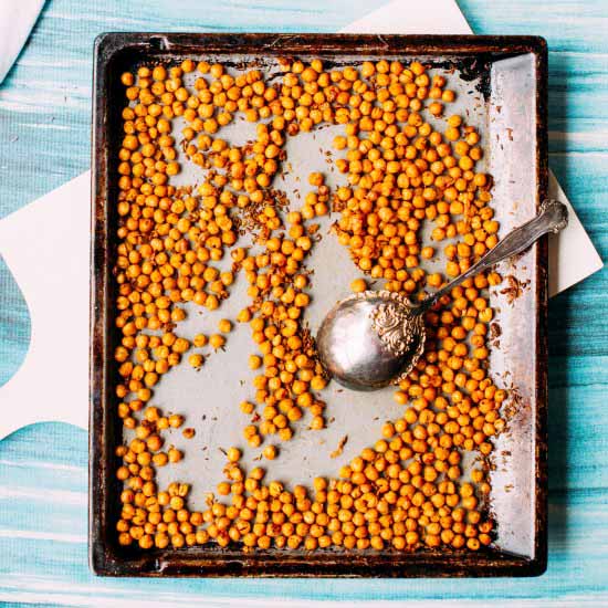 Roasted Spiced Chickpeas