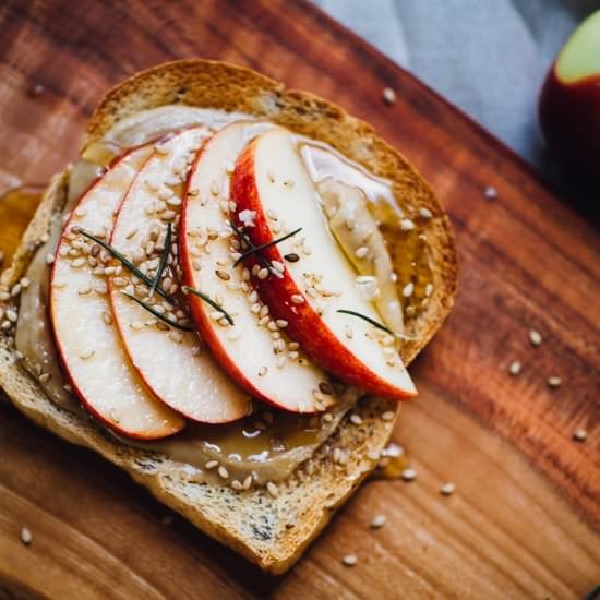 Tahini Honey Toast with Apples