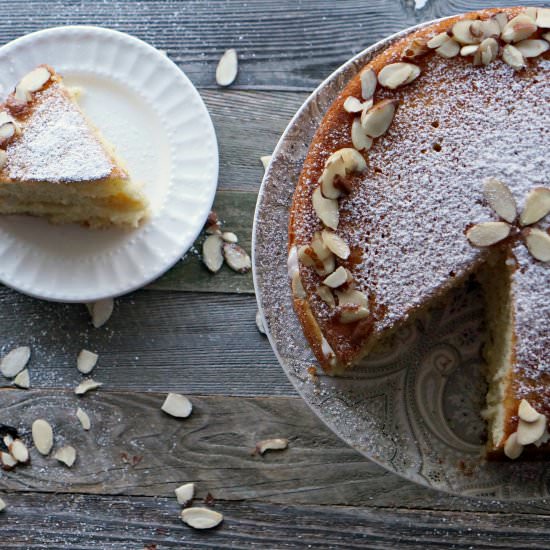 Almond Vanilla Cake