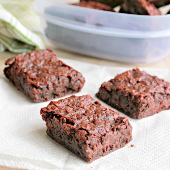 Rich And Chewy Eggless Brownies