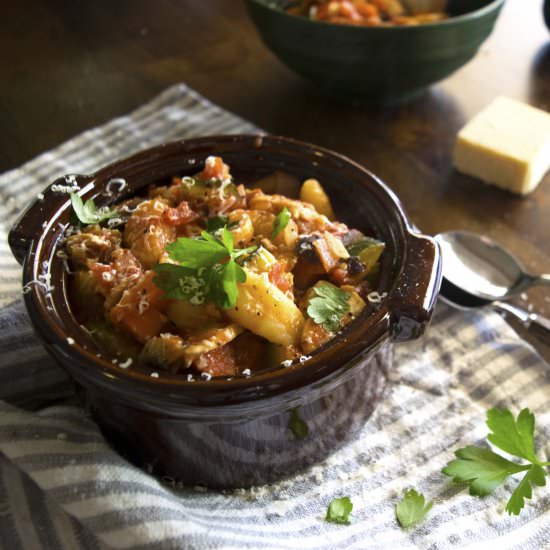 Gnocchi vegetable puttanesca