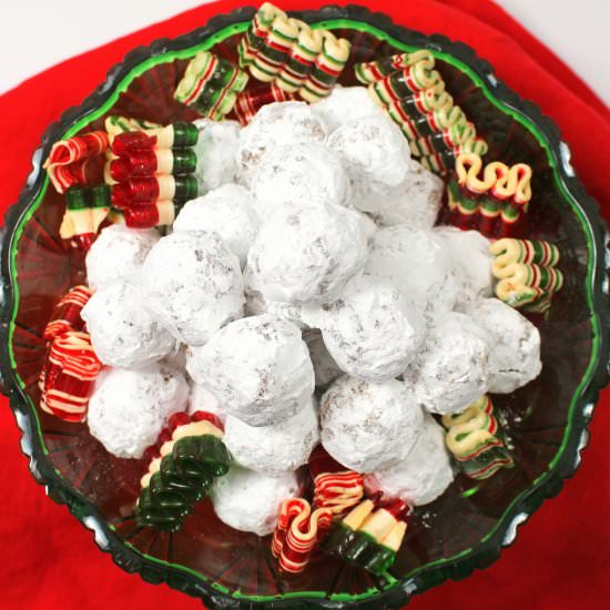 No-Bake Amaretto Balls