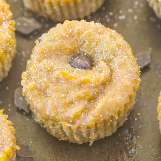 4 Ingredient Banana Bread Muffins