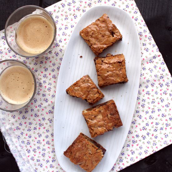 Blondies w/ Walnuts and Chocolate