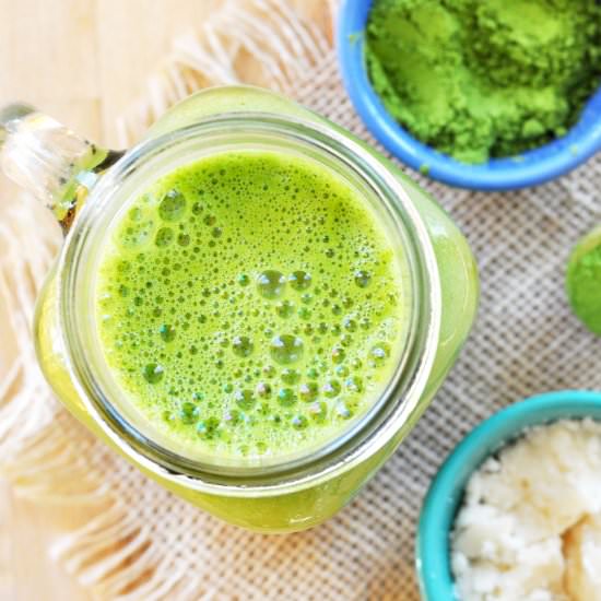 Vegan Coconut-Vanilla Matcha Latte