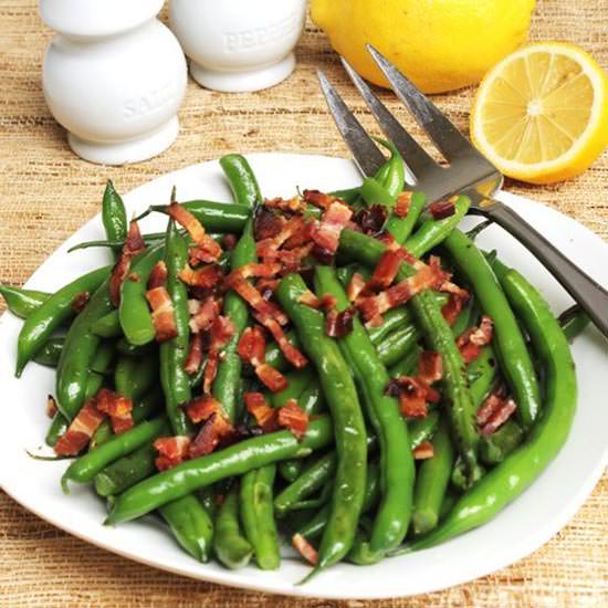 String Beans with Bacon Crumbles