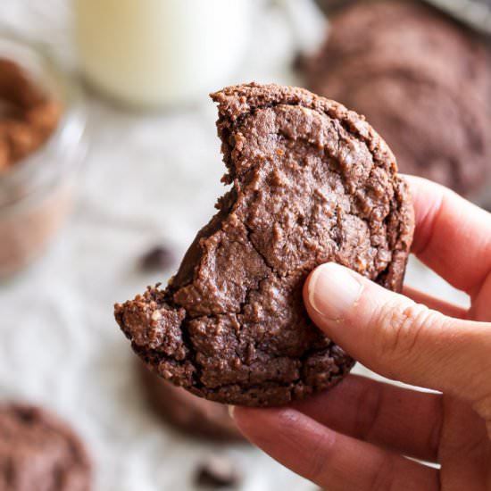 Chewy Chocolate Almond Cookies