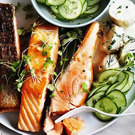 Salmon with Cucumbers & Potatoes