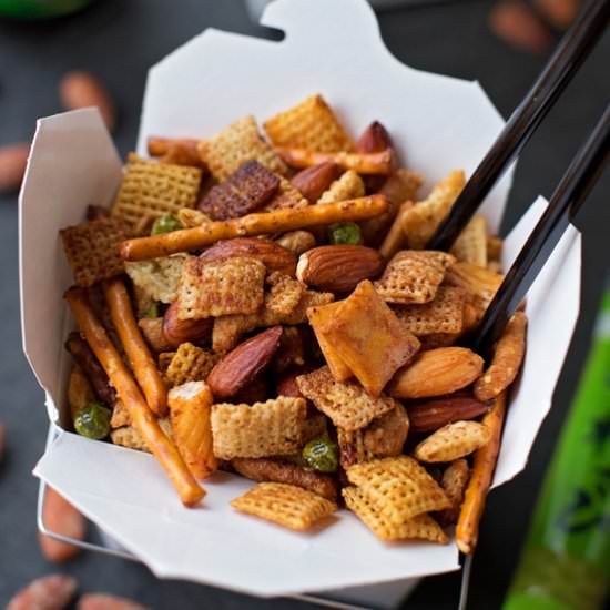 Sweet & Spicy Asian Snack Mix