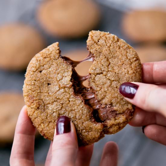 Nutella Stuffed Gingersnap Cookies