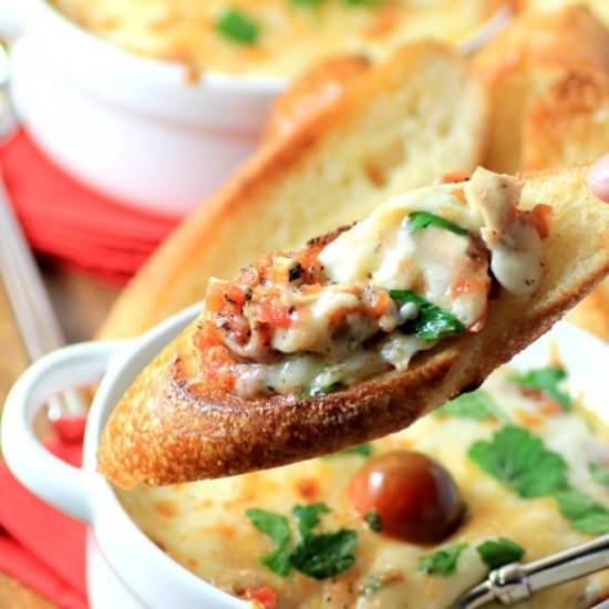 Cheesy Chicken Bruschetta