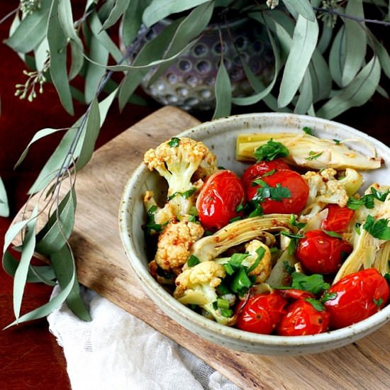 vegan roasted cauliflower/tomatoes