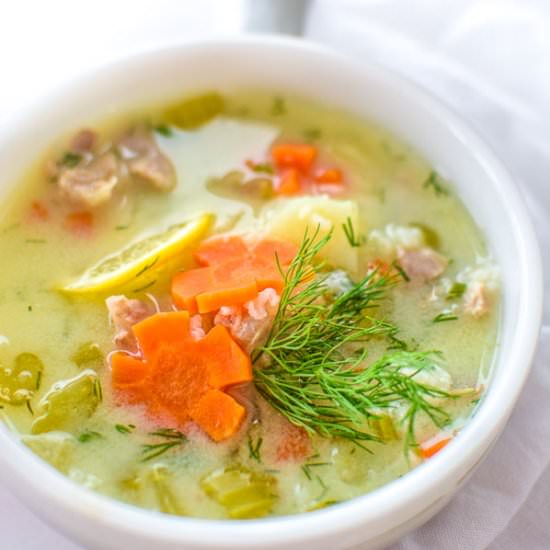 EASY GREEK CHICKEN LEMON SOUP