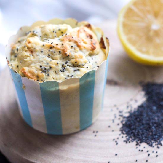 Fluffy Lemon Poppy Seed Muffins