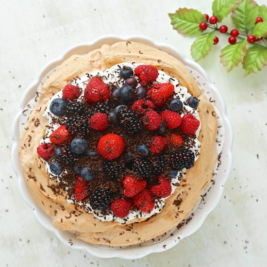Holiday Berry Pavlova