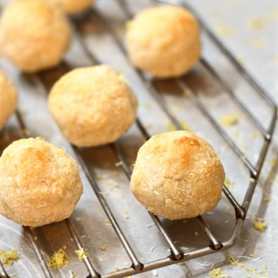 Toasted Lemon Coconut Macaroons