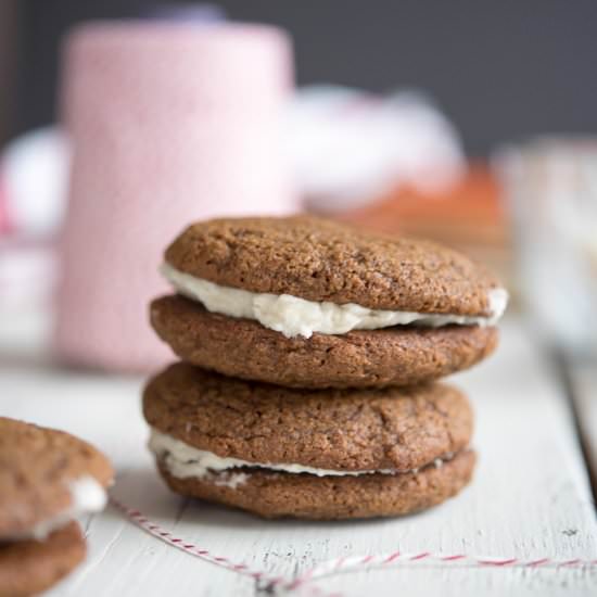 Molasses Cookies with Maple Cream