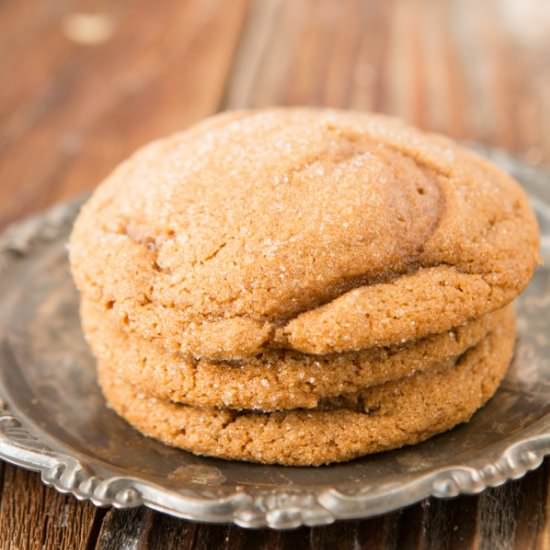 soft and chewy molasses cookies