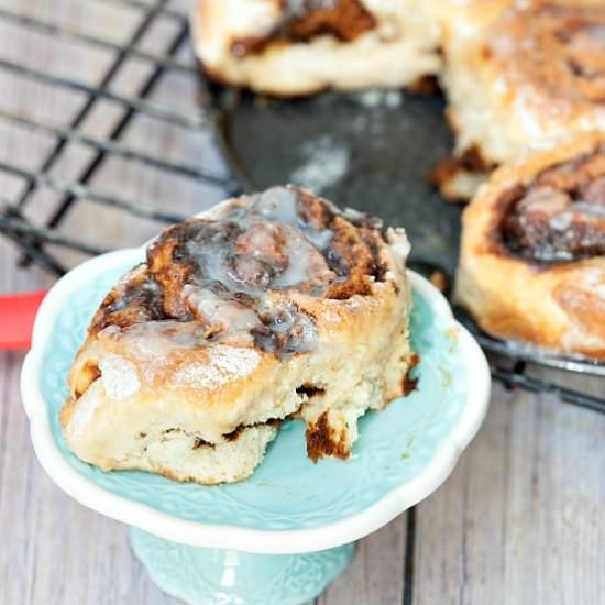 Gingerbread Cinnamon Rolls