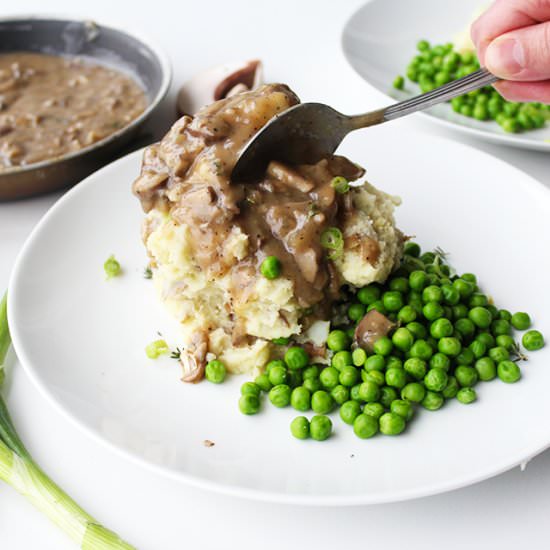 Vegan Mash and Mushroom Gravy