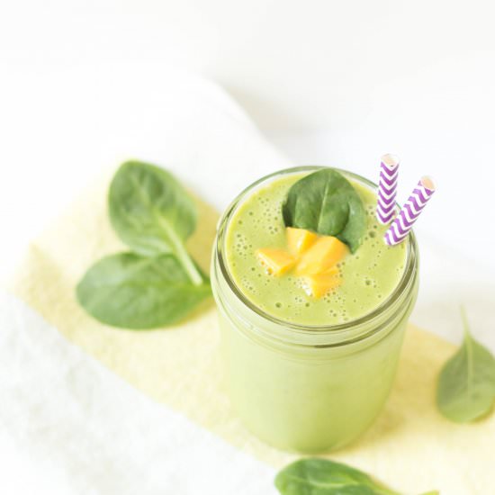 Green Mango Kefir Smoothie
