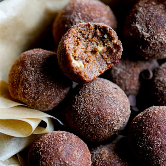 Dark Chocolate Whiskey Cake Bites