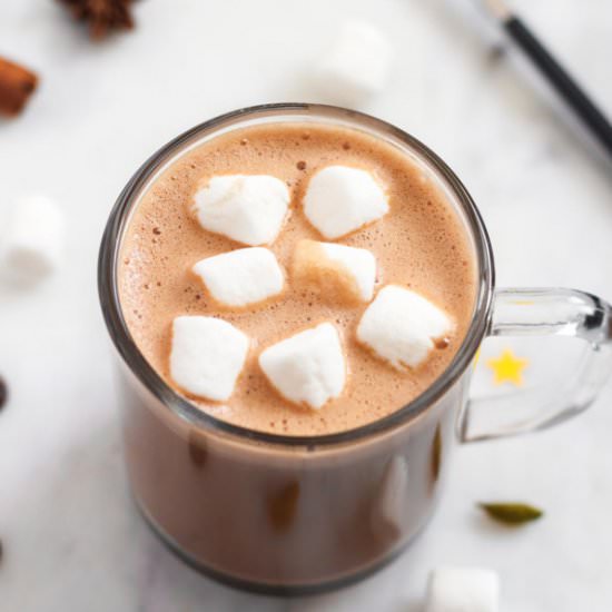 Hot Chocolate with Christmas Spices