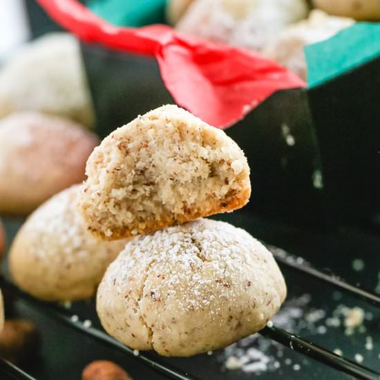 Hazelnut Cookies