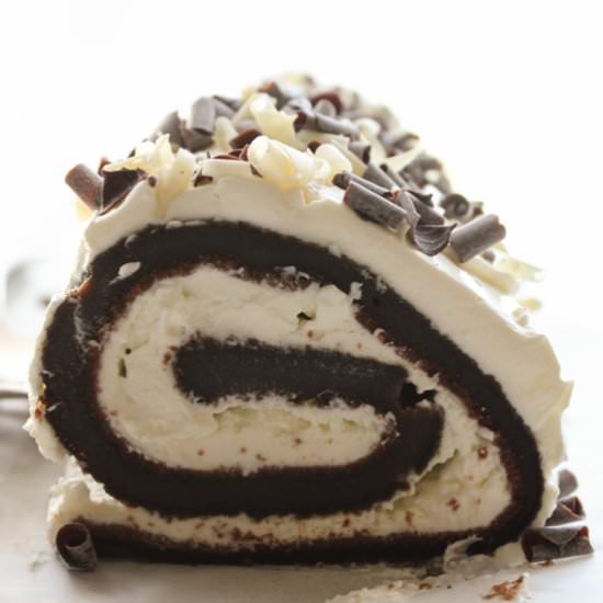 Chocolate Tiramisu Cake Roll