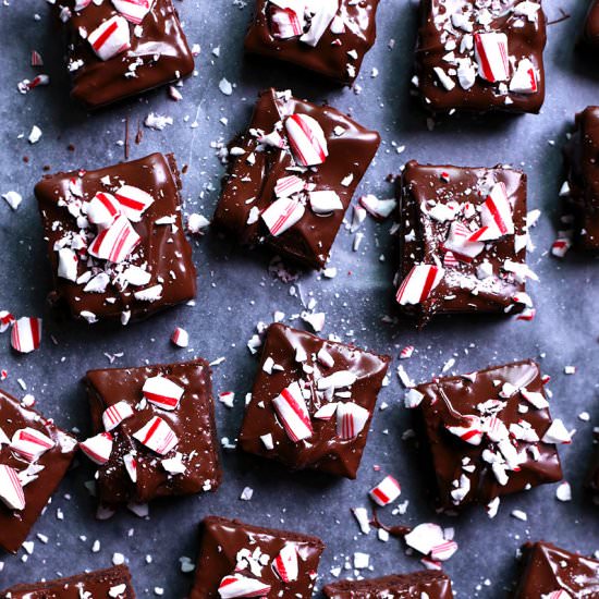 Peppermint Brownie Bites