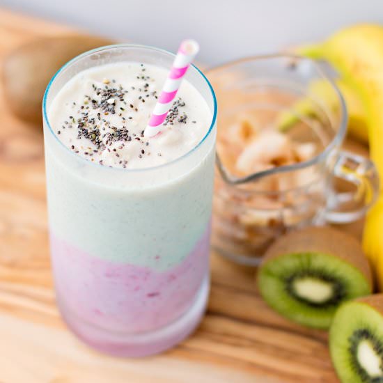 Coconut, Strawberry and Kiwi Smoothie