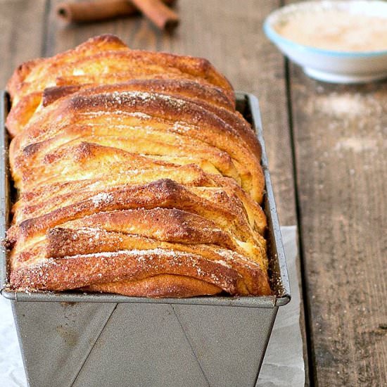 Cinnamon Sugar Pull-Apart Bread