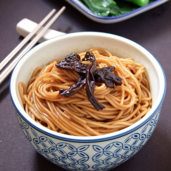 Shanghainese Scallion Oil Noodles