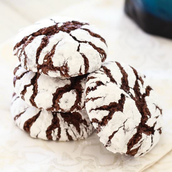 Chocolate Crinkle Cookies