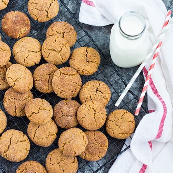 Chewy Gingersnap Cookies