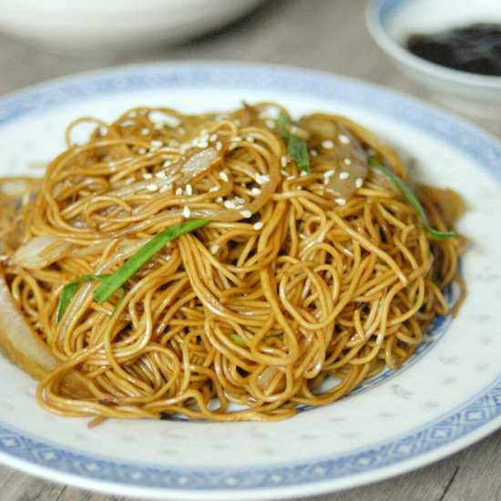 Stir-Fried Noodles with Soy Sauce