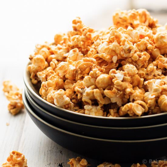 Easy Caramel Corn