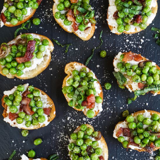 Pea and Pancetta Crostini