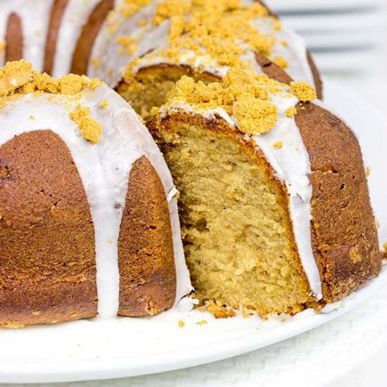Cookie Butter Pound Cake