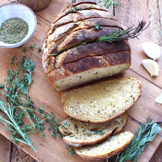 Garlic bread with herbs