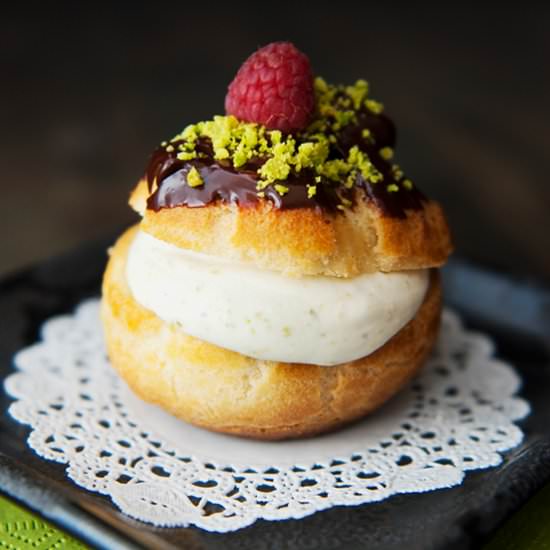 Pistachio Cream Puffs