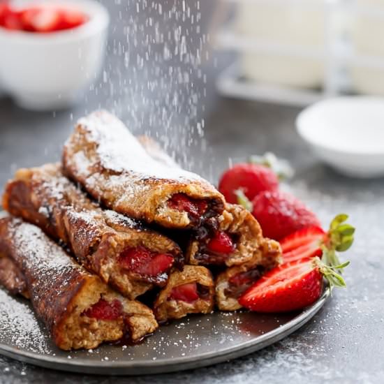 Gingerbread French Toast Rolls