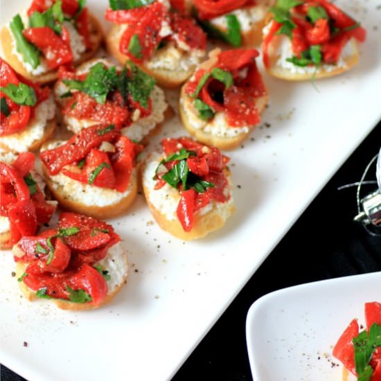 Ricotta Roasted Red Pepper Crostini