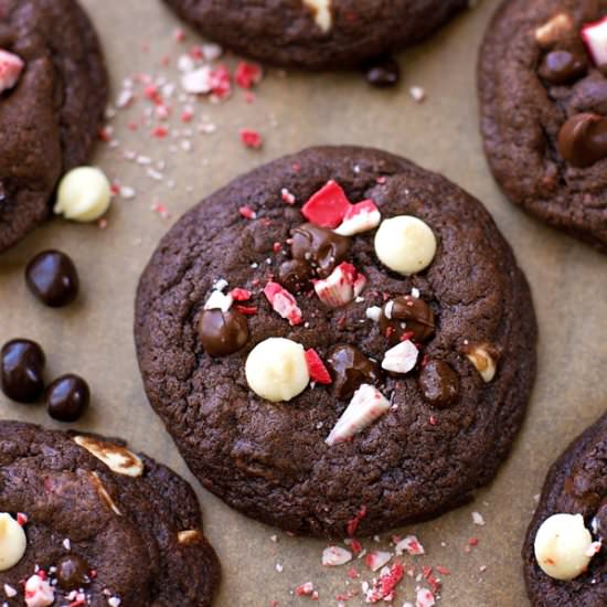 Chocolate Peppermint Crunch Cookies