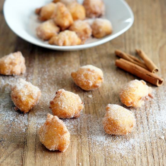 Apple Cinnamon Fritters