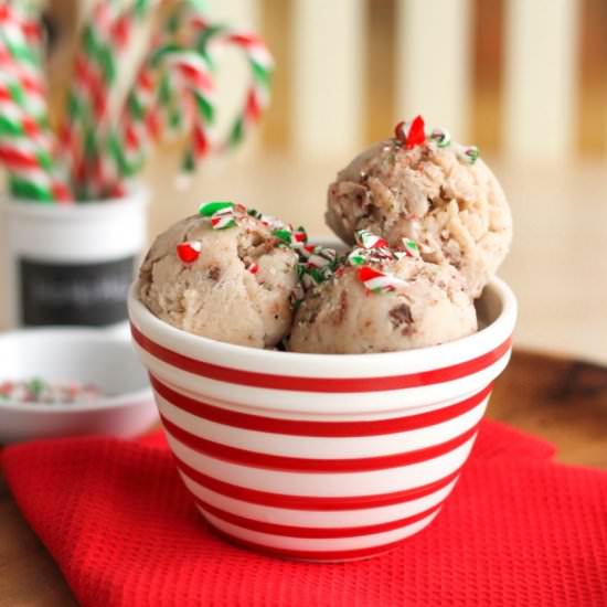 Peppermint Chocolate Chip Ice Cream