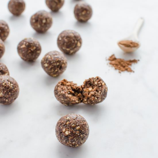 Chocolate Peanut Energy Bites
