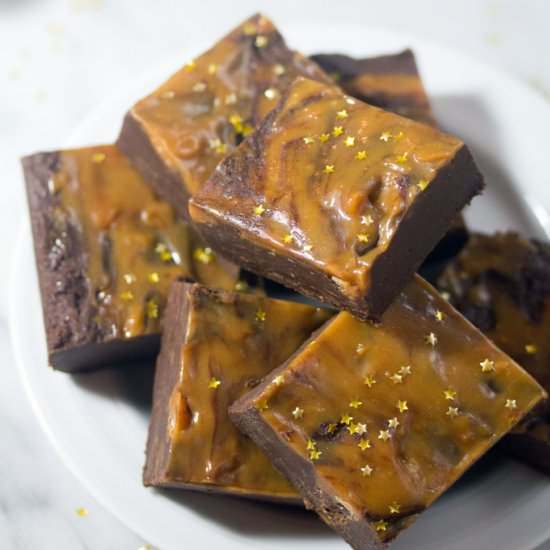 Gingerbread Chocolate Caramel Fudge