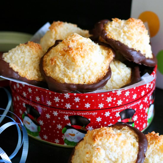 Eggless Coconut Macaroon